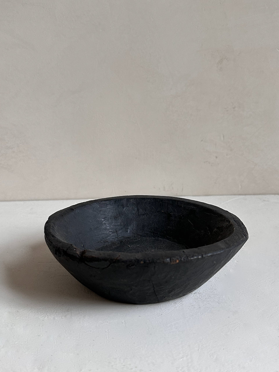 The Corner - Black wooden bowl N°12 - Decoration