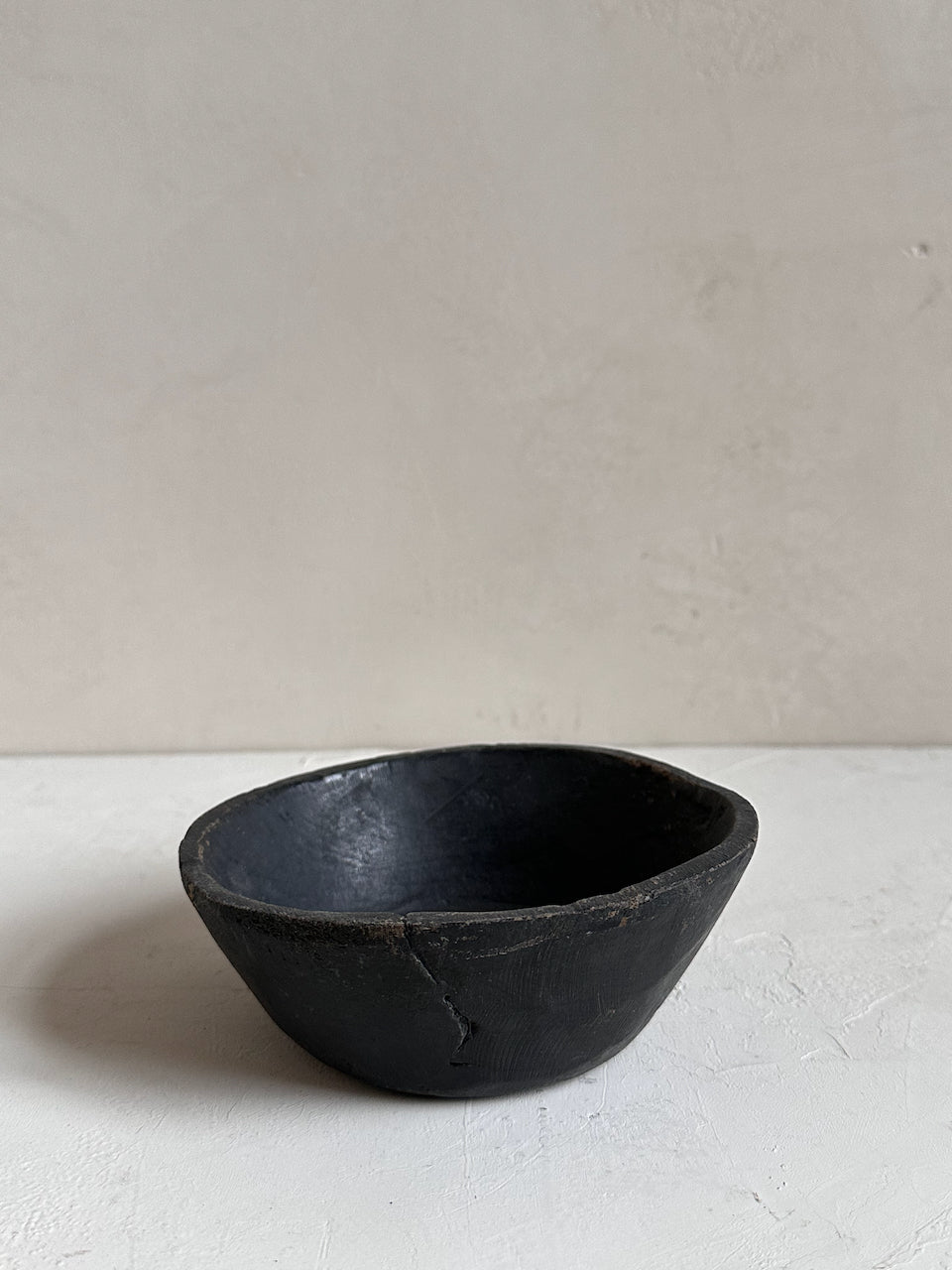 The Corner - Black wooden bowl N°15 - Decoration
