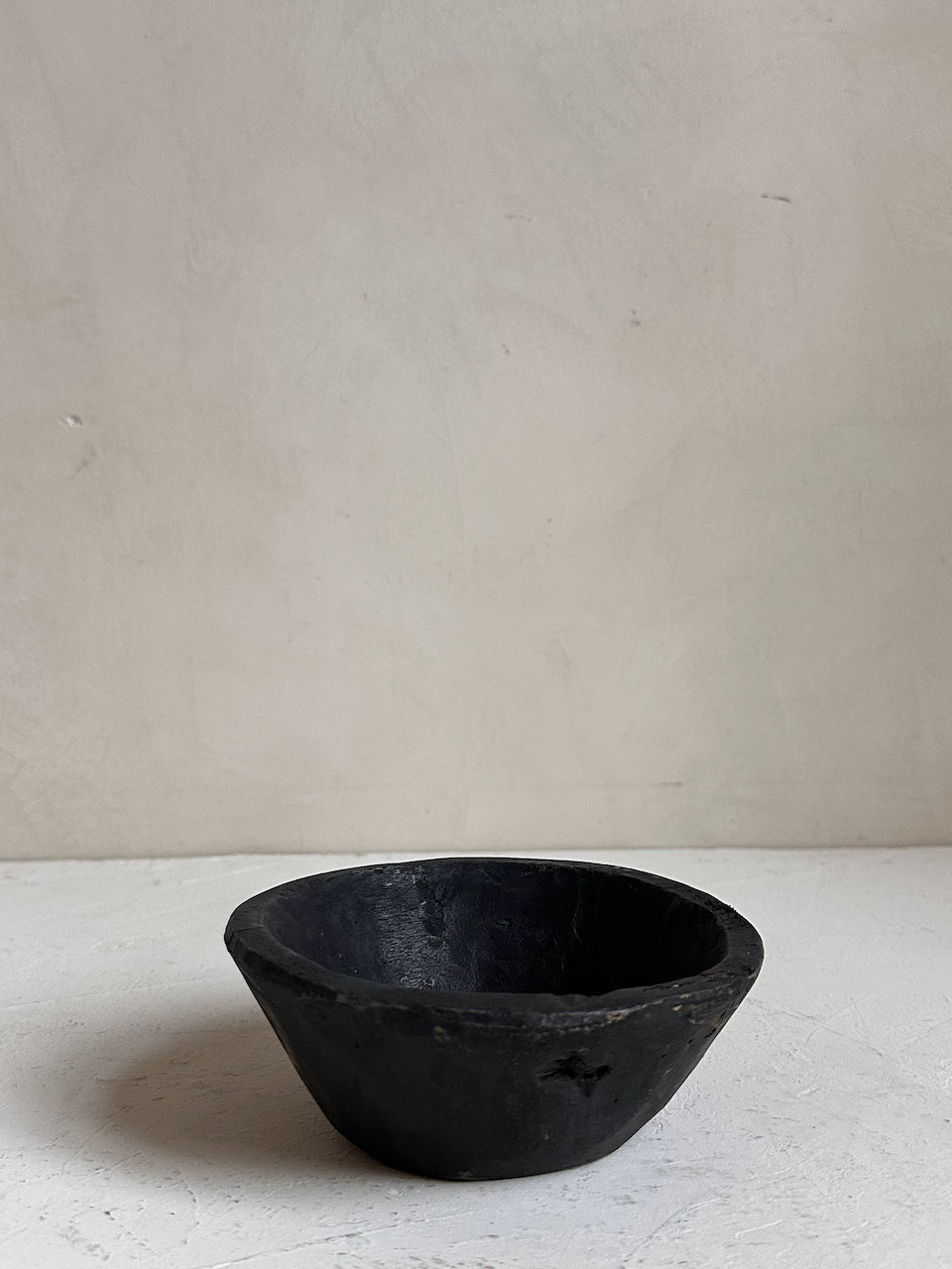 The Corner - Black wooden bowl N°16 - Decoration