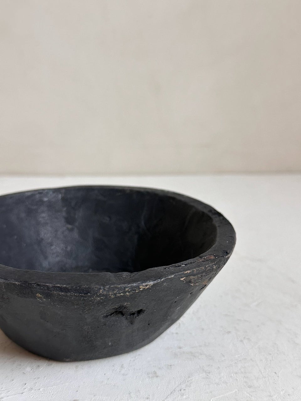 The Corner - Black wooden bowl N°16 - Decoration