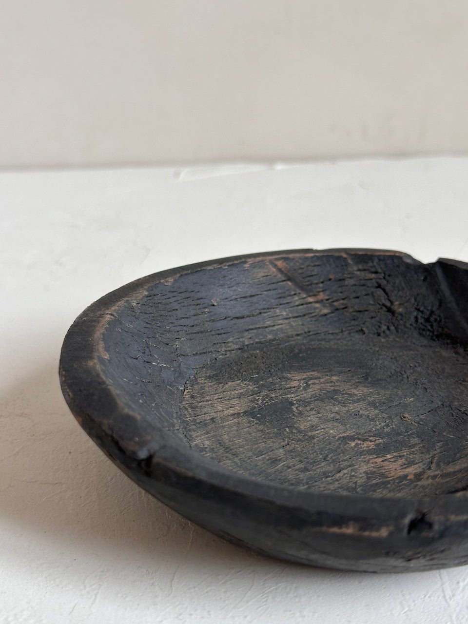 The Corner - Black wooden bowl N°17 - Decoration