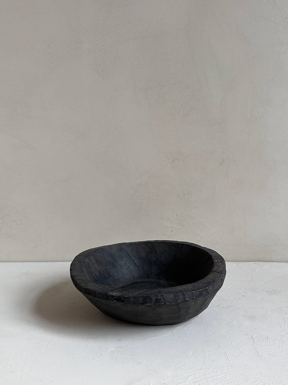 The Corner - Black wooden bowl N°7 - Decoration