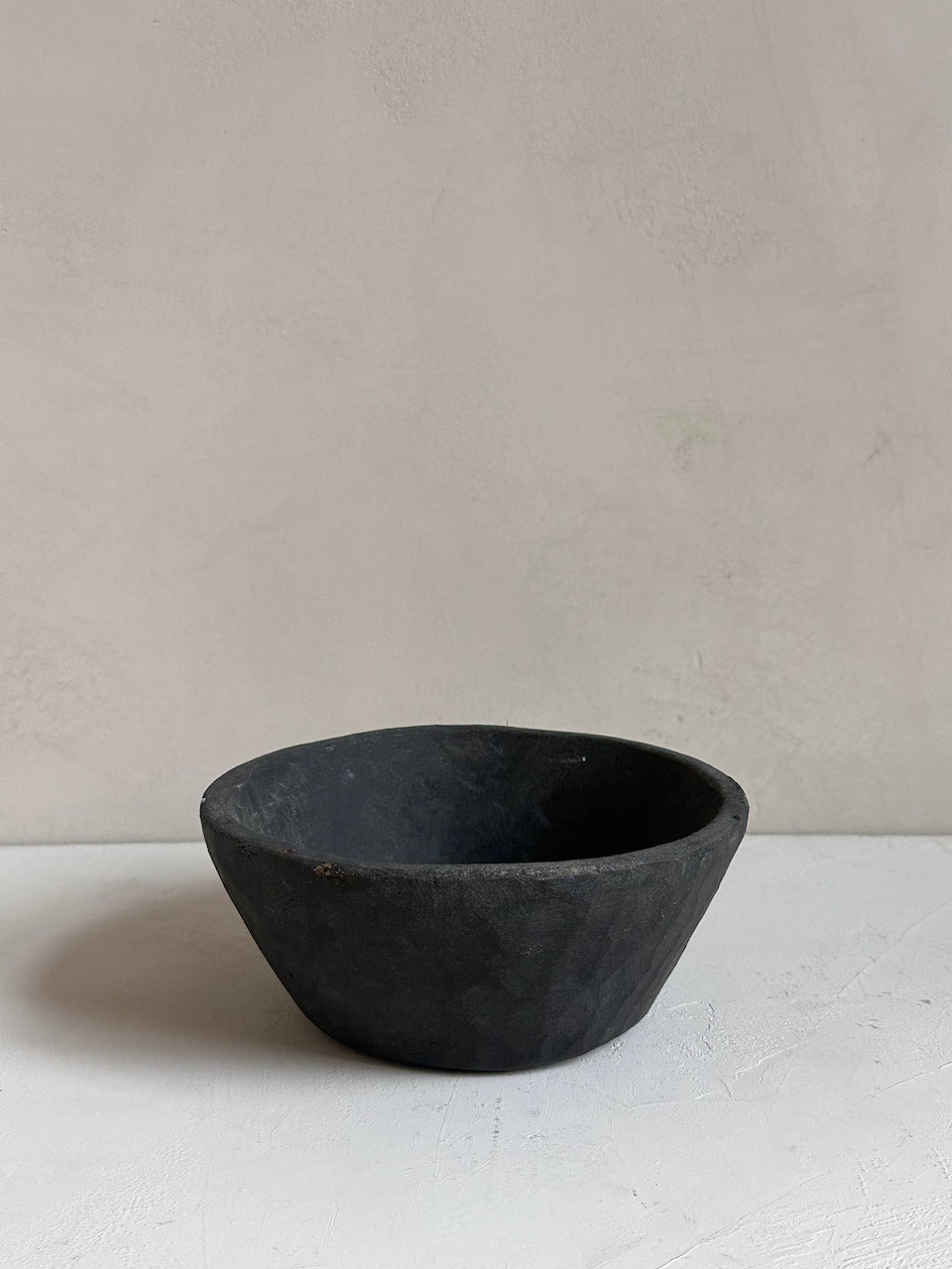 The Corner - Black wooden bowl N°8 - Decoration