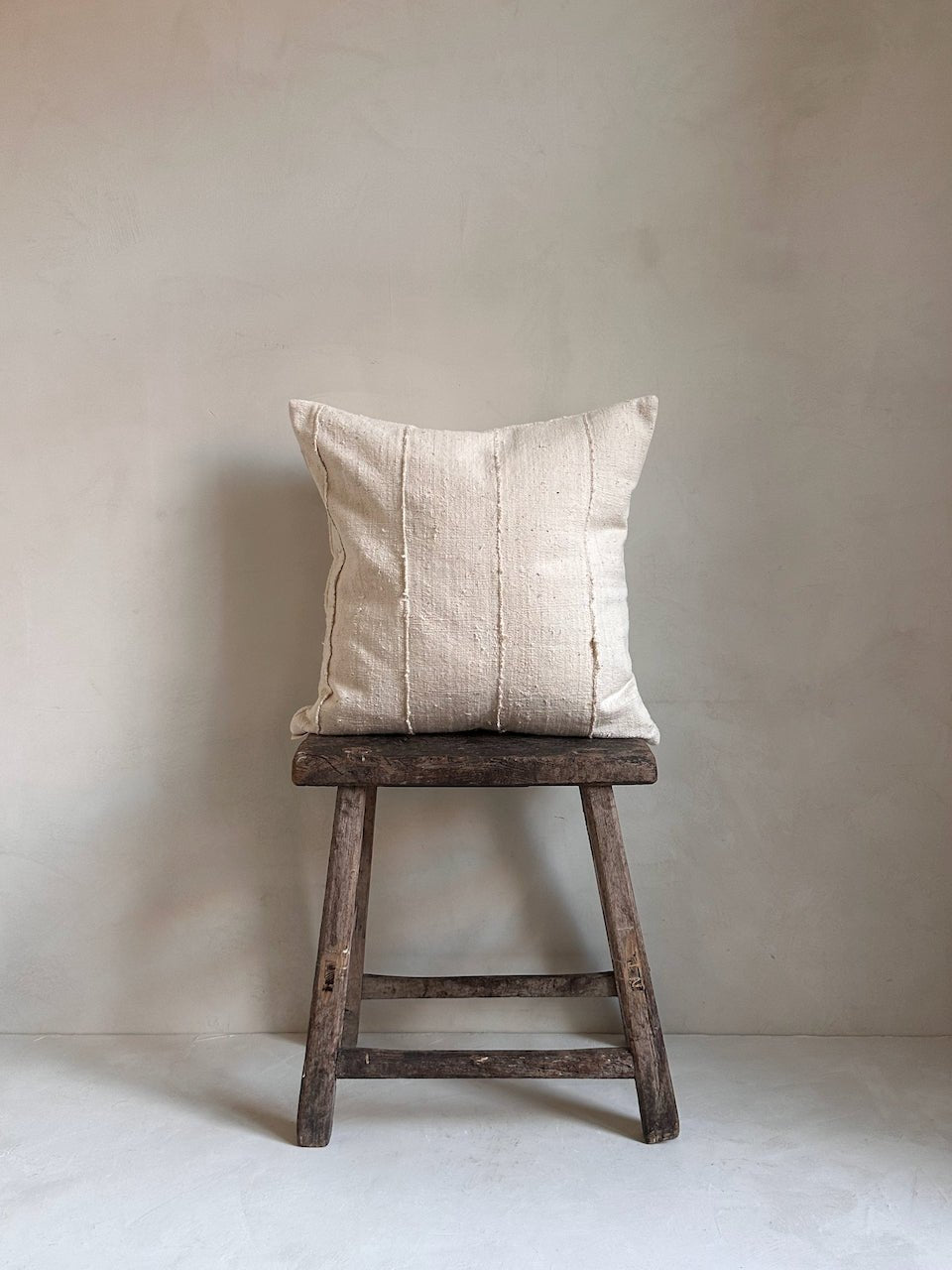 The Corner - Bone 50 x 50 cm - Cushions