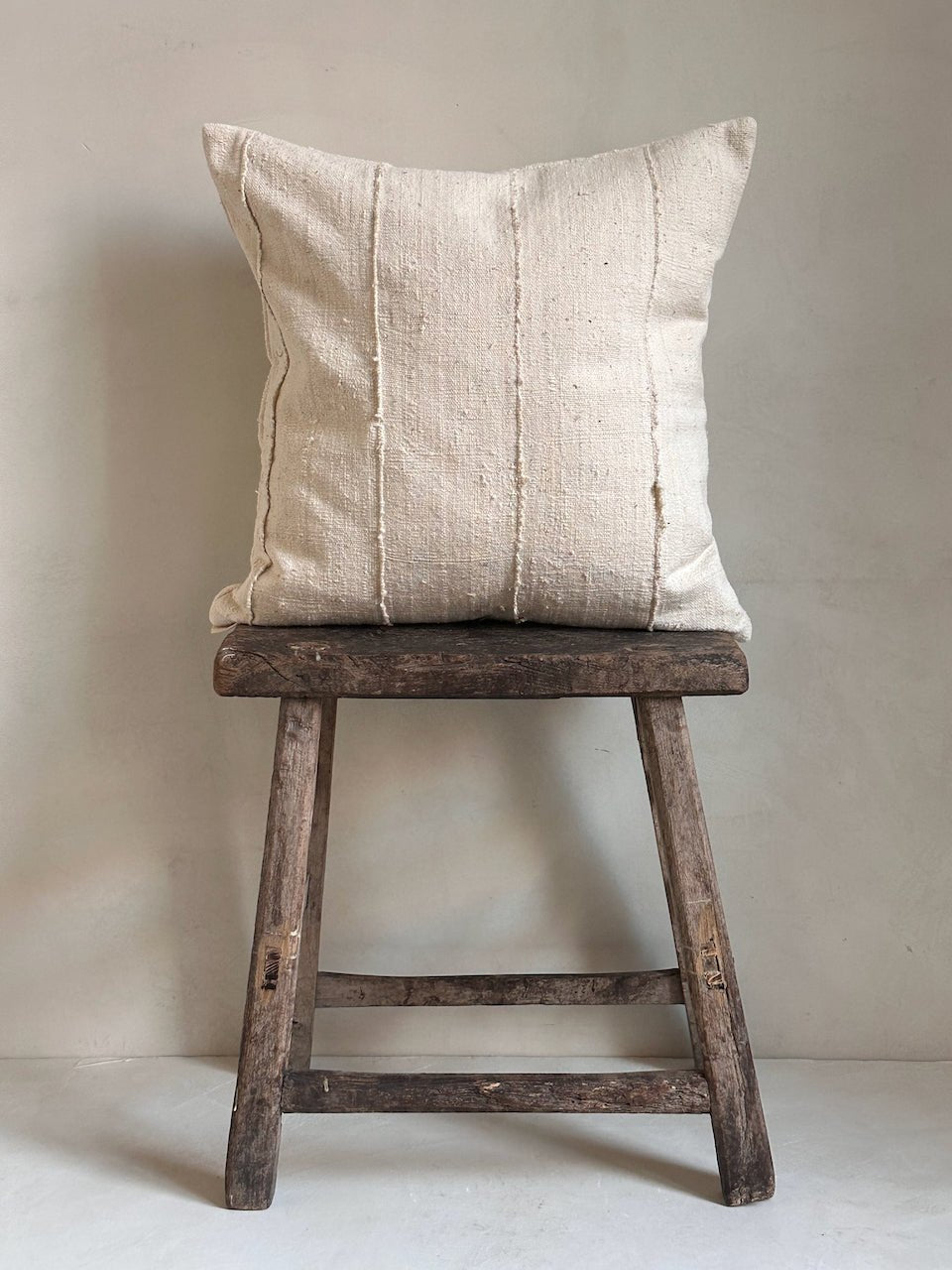 The Corner - Bone 50 x 50 cm - Cushions
