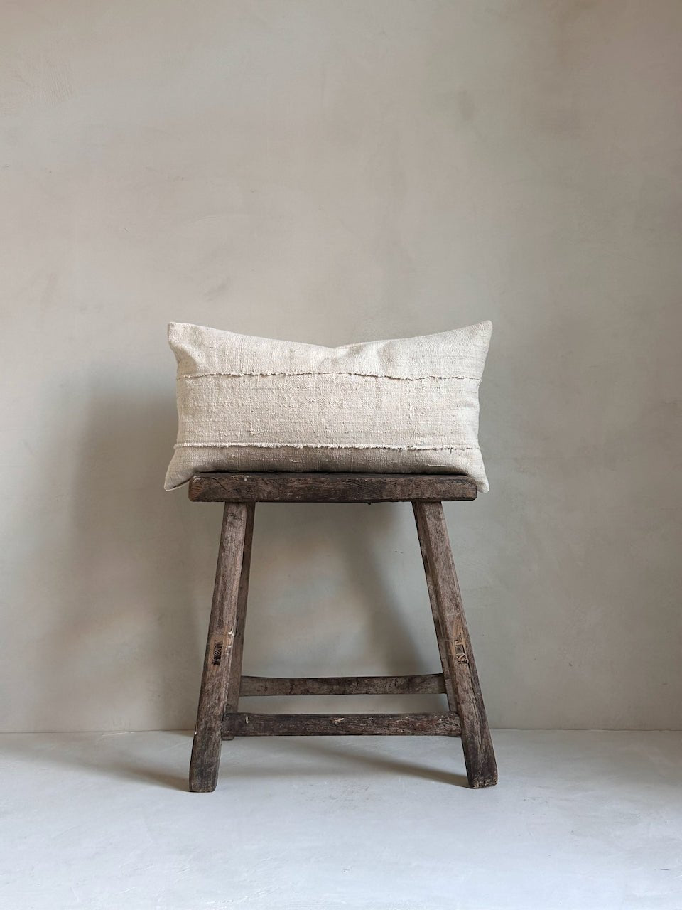 The Corner - Bone 55 x 30 cm - Cushions