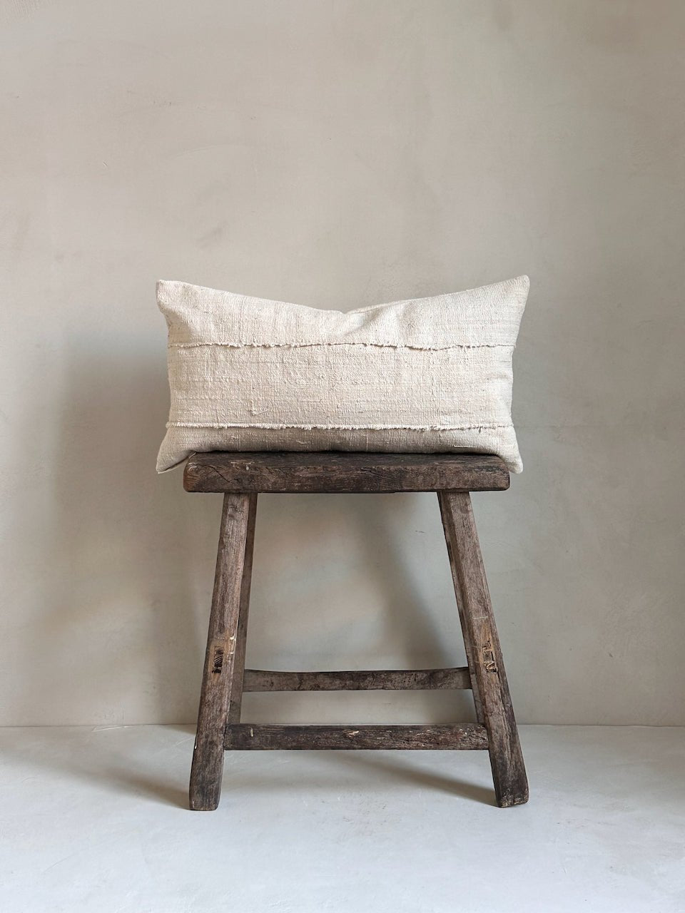 The Corner - Bone 55 x 30 cm - Cushions