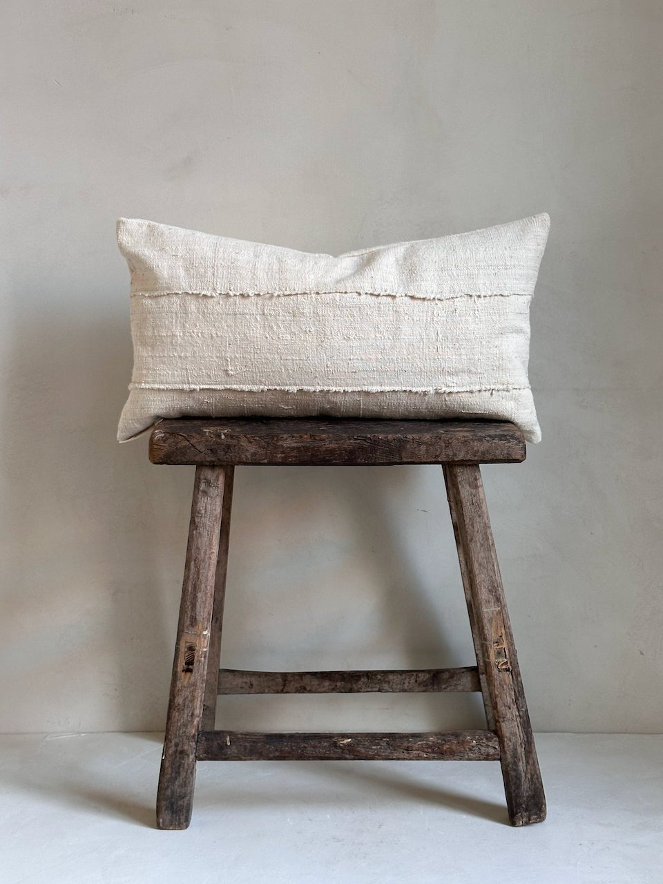 The Corner - Bone 55 x 30 cm - Cushions