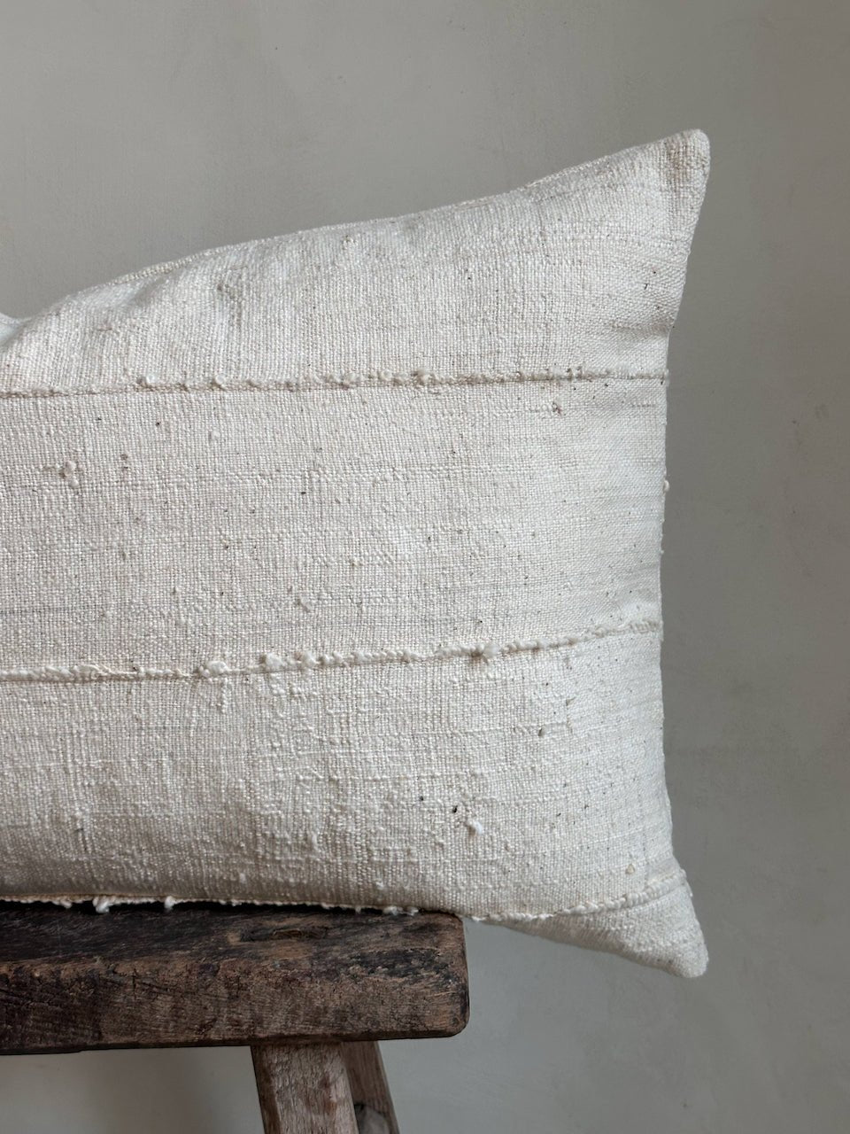 The Corner - Bone 70 x 40 cm - Cushions