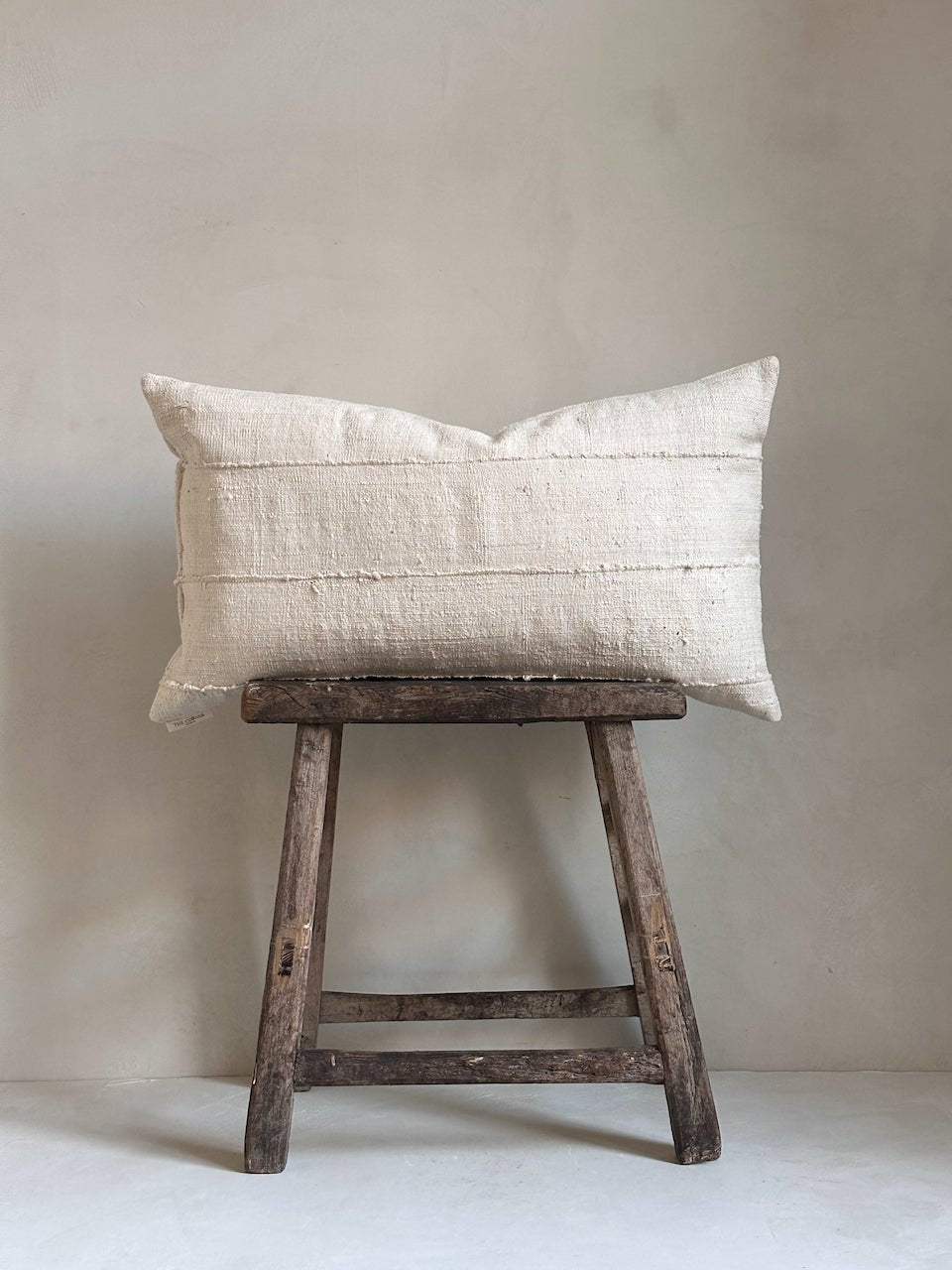 The Corner - Bone 70 x 40 cm - Cushions