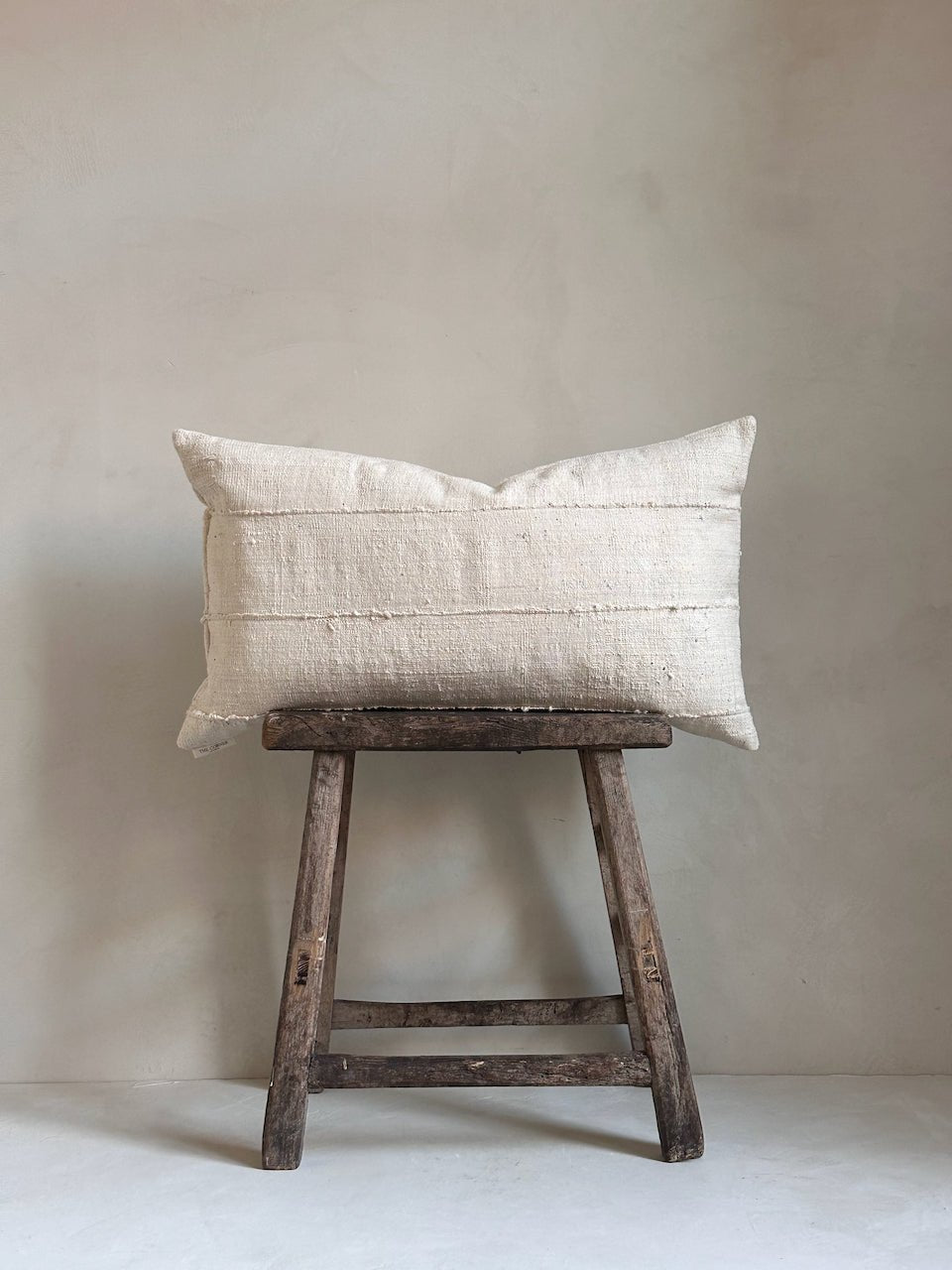 The Corner - Bone 70 x 40 cm - Cushions