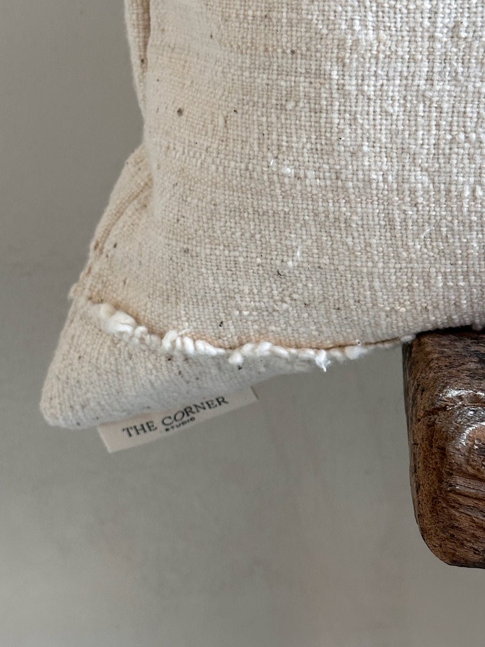 The Corner - Bone 70 x 40 cm - Cushions