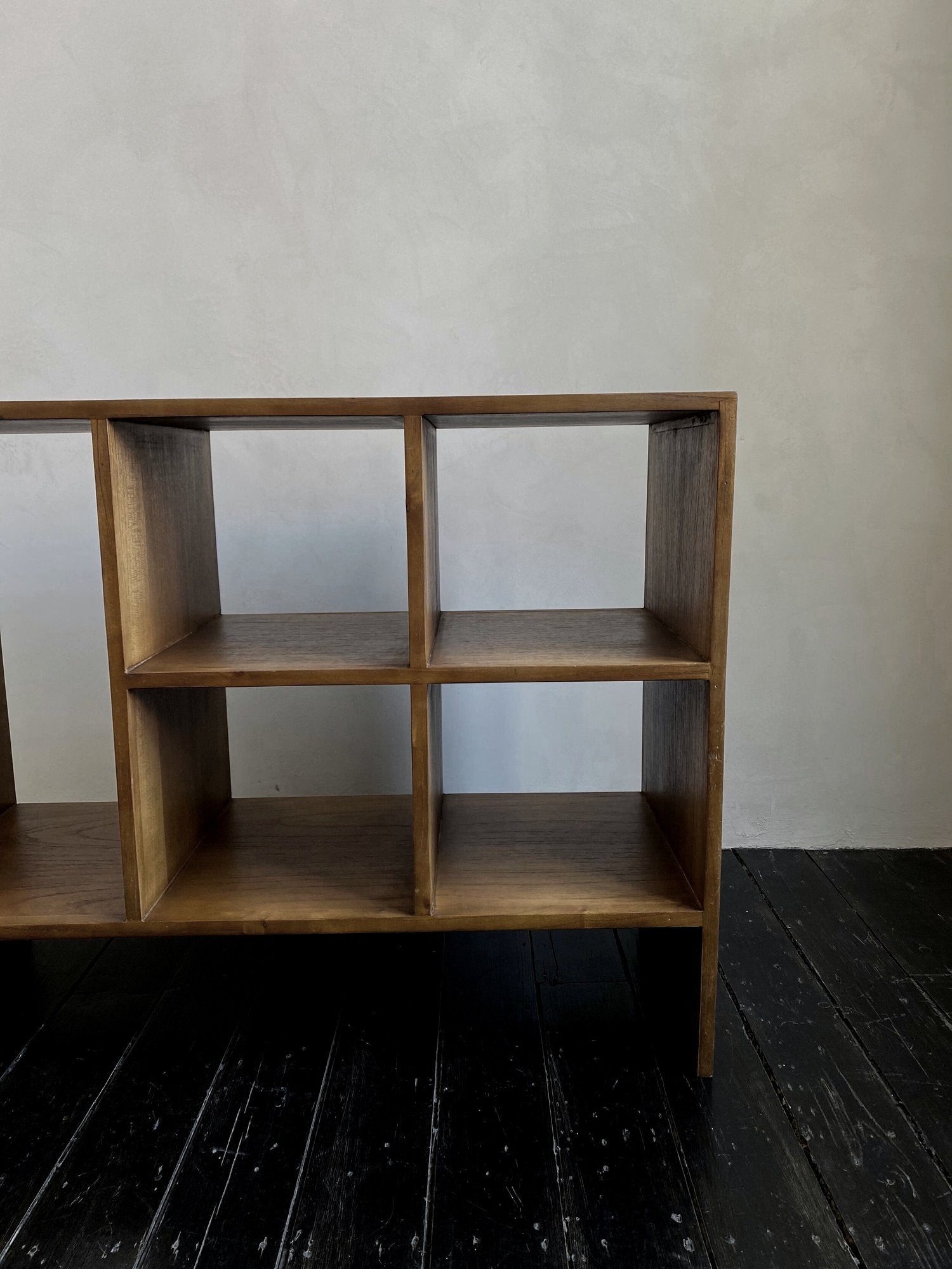 The Corner - Book rack - Storage
