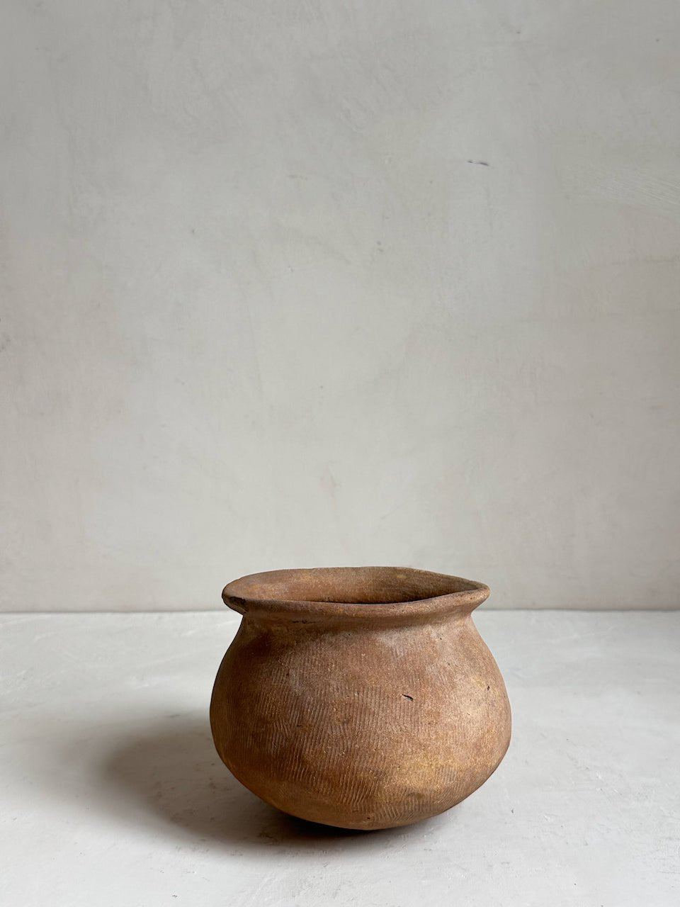 The Corner - Borneo pot N° 6 - Pots & Vases