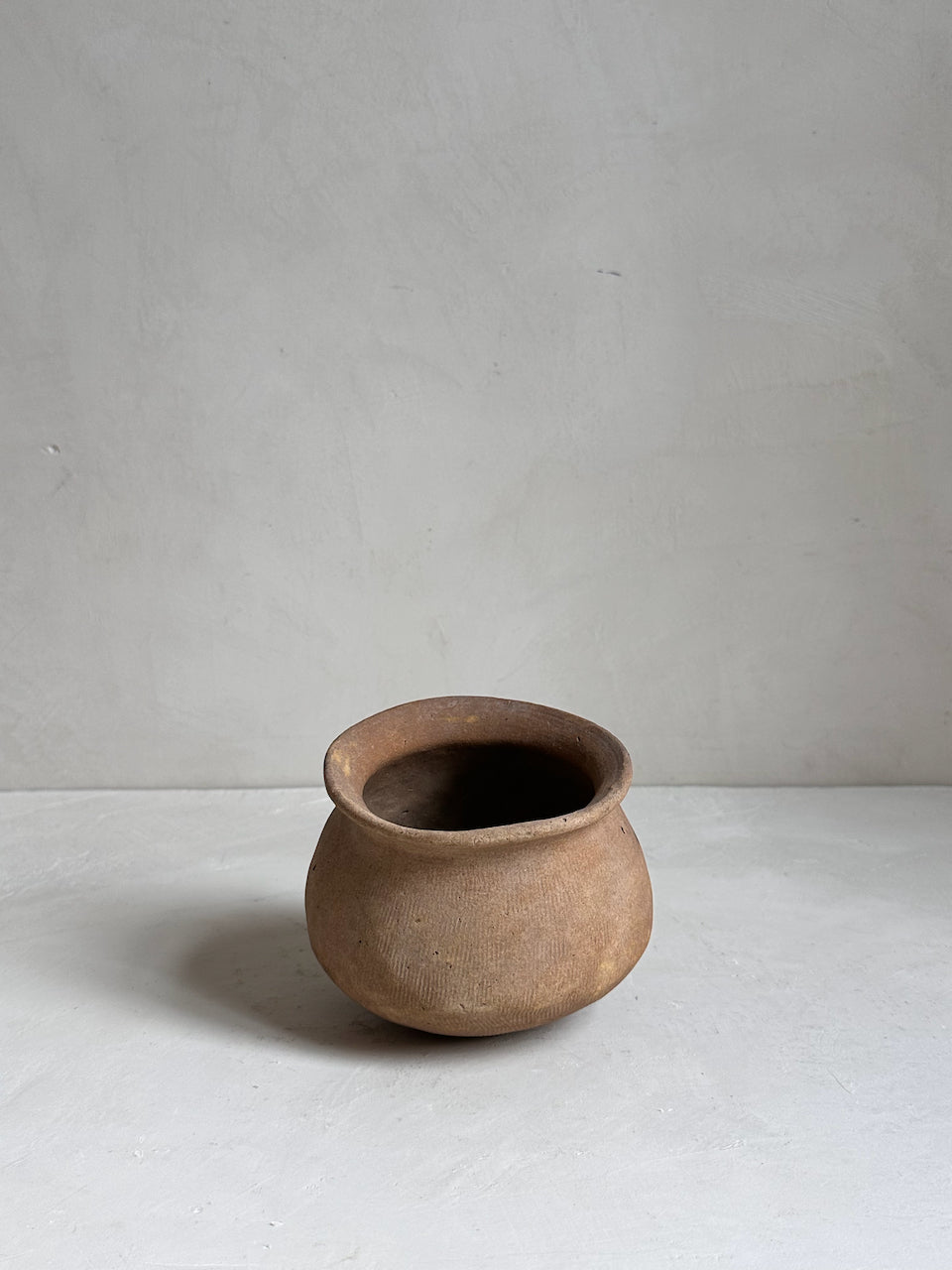 The Corner - Borneo pot N° 6 - Pots & Vases