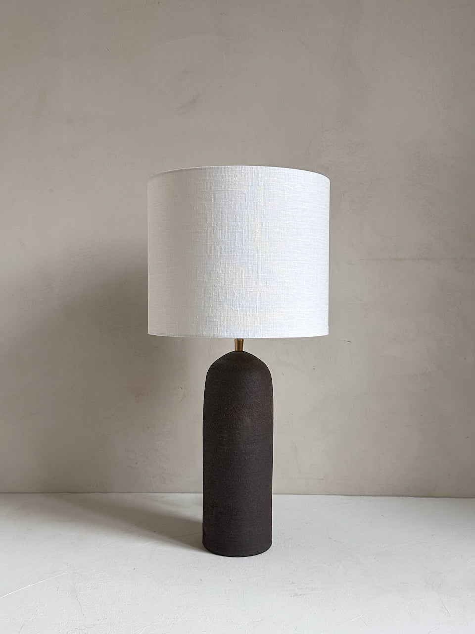 The Corner - Brown clay lamp N° 1 - Lighting