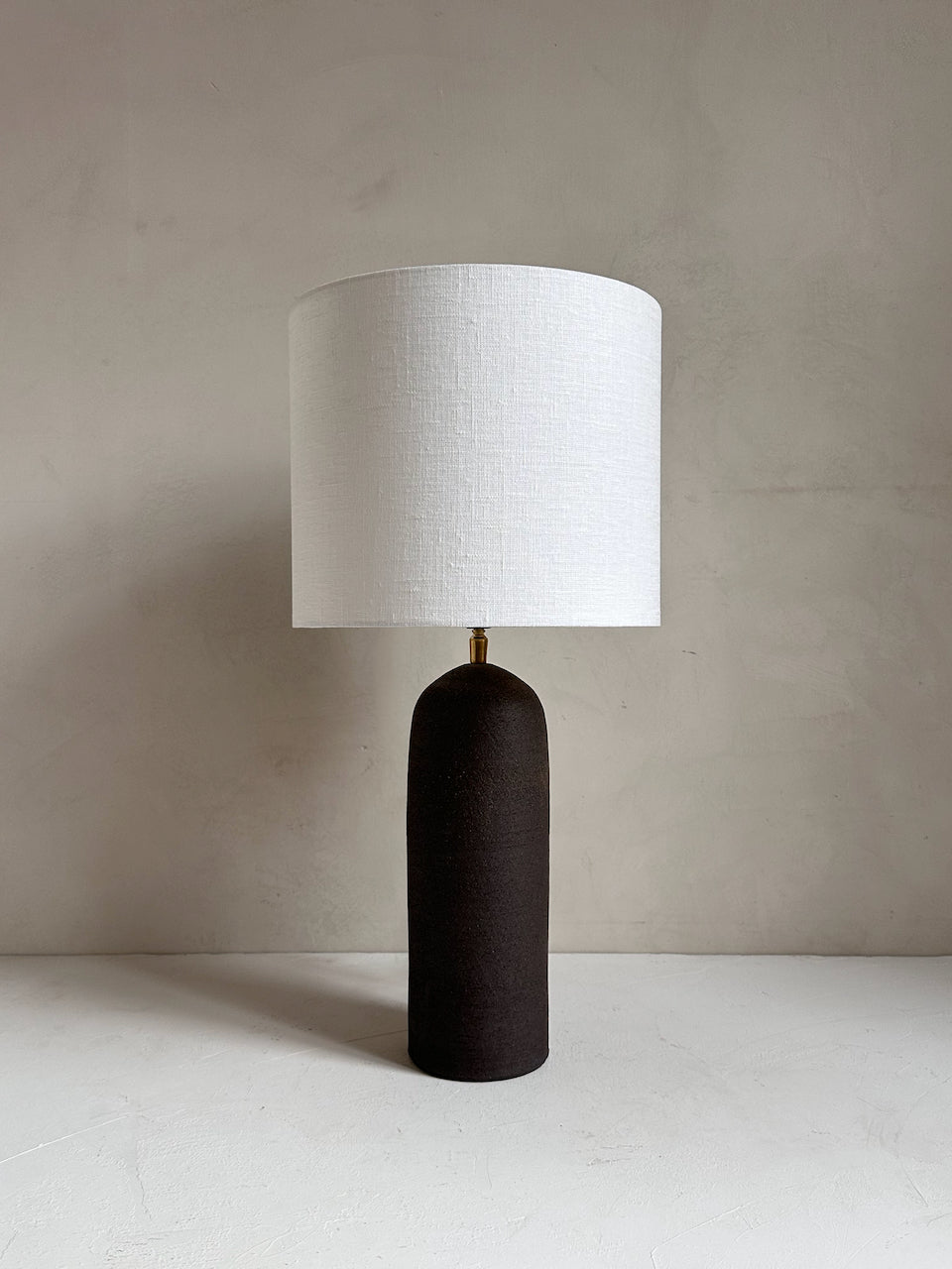 The Corner - Brown clay lamp N° 1 - Lighting