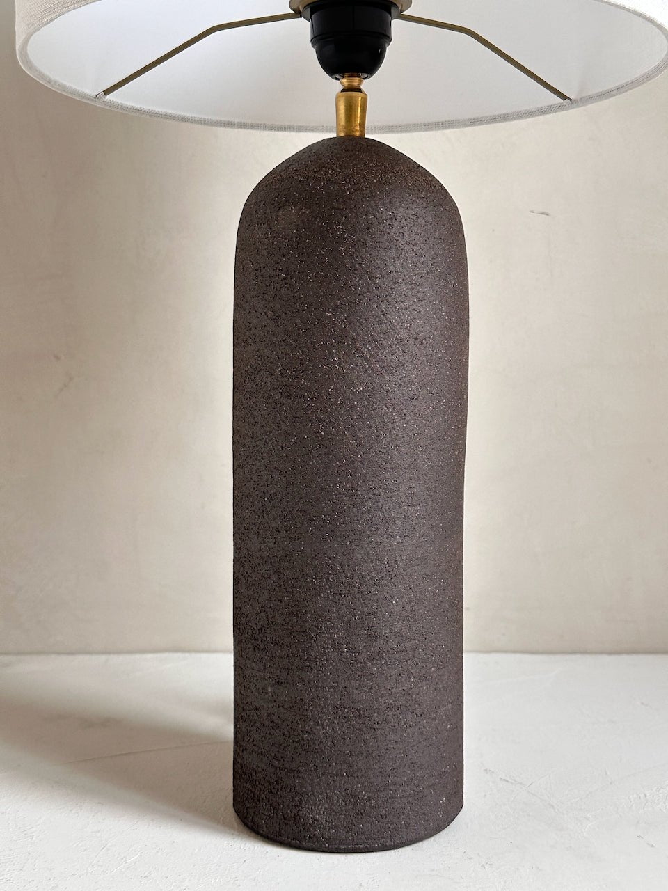 The Corner - Brown clay lamp N° 2 - Lighting