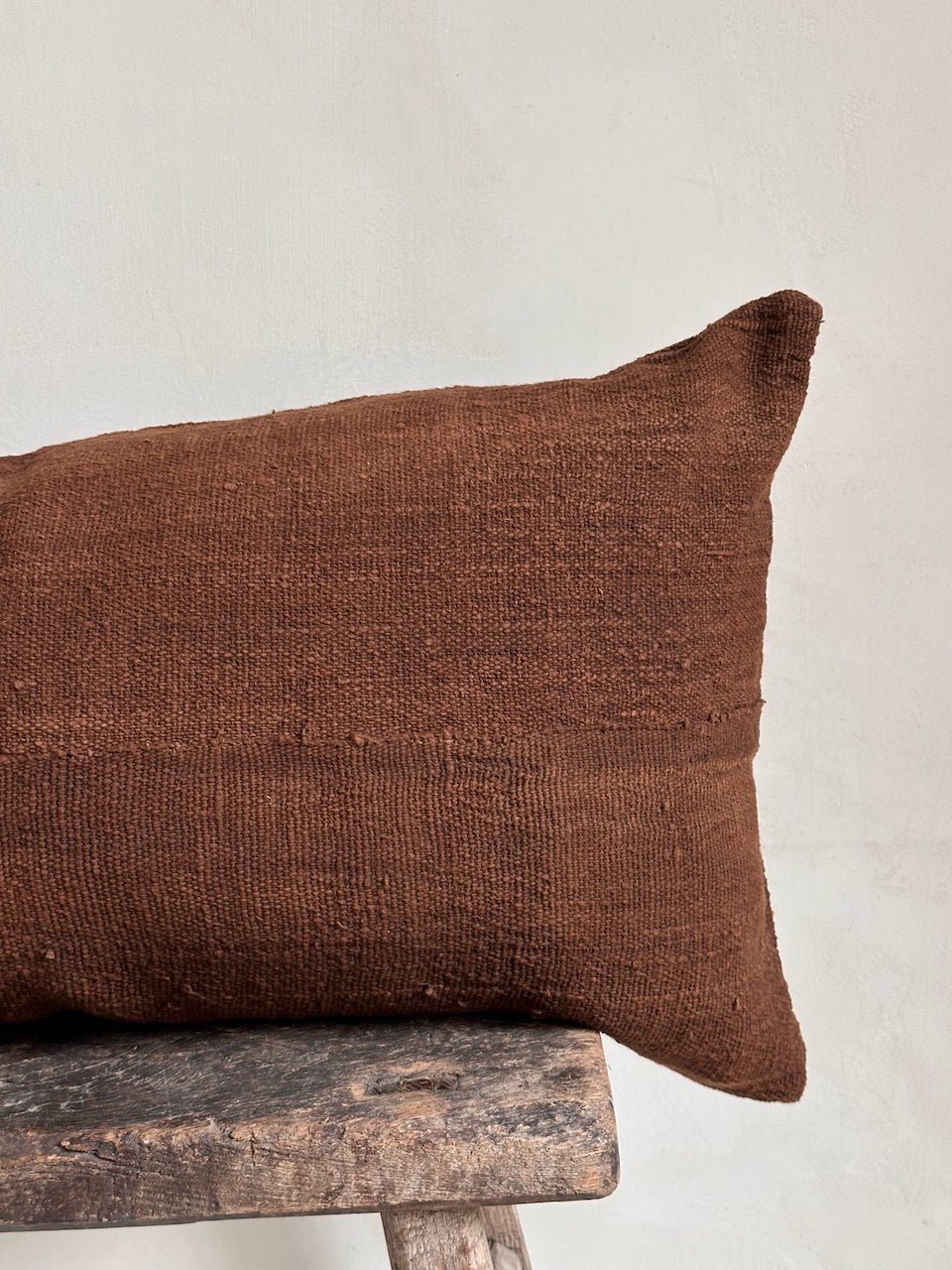 The Corner - Burnt Umber 70 x 40 cm - Cushions