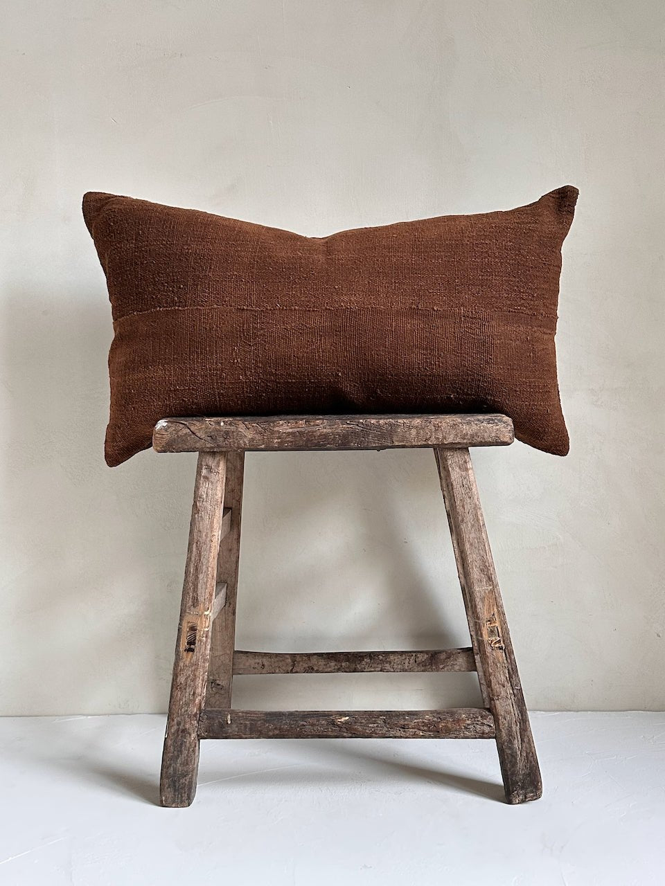 The Corner - Burnt Umber 70 x 40 cm - Cushions