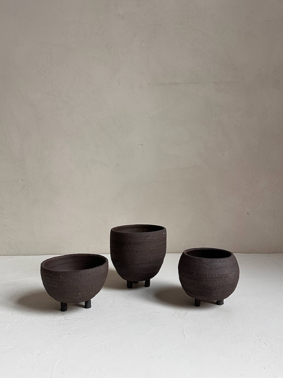 The Corner - Ceramic bowl with feet N°7 - Ceramics