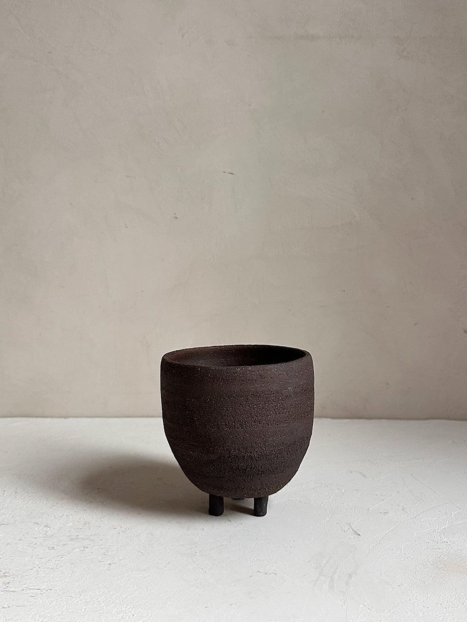The Corner - Ceramic bowl with feet N°8 - Ceramics