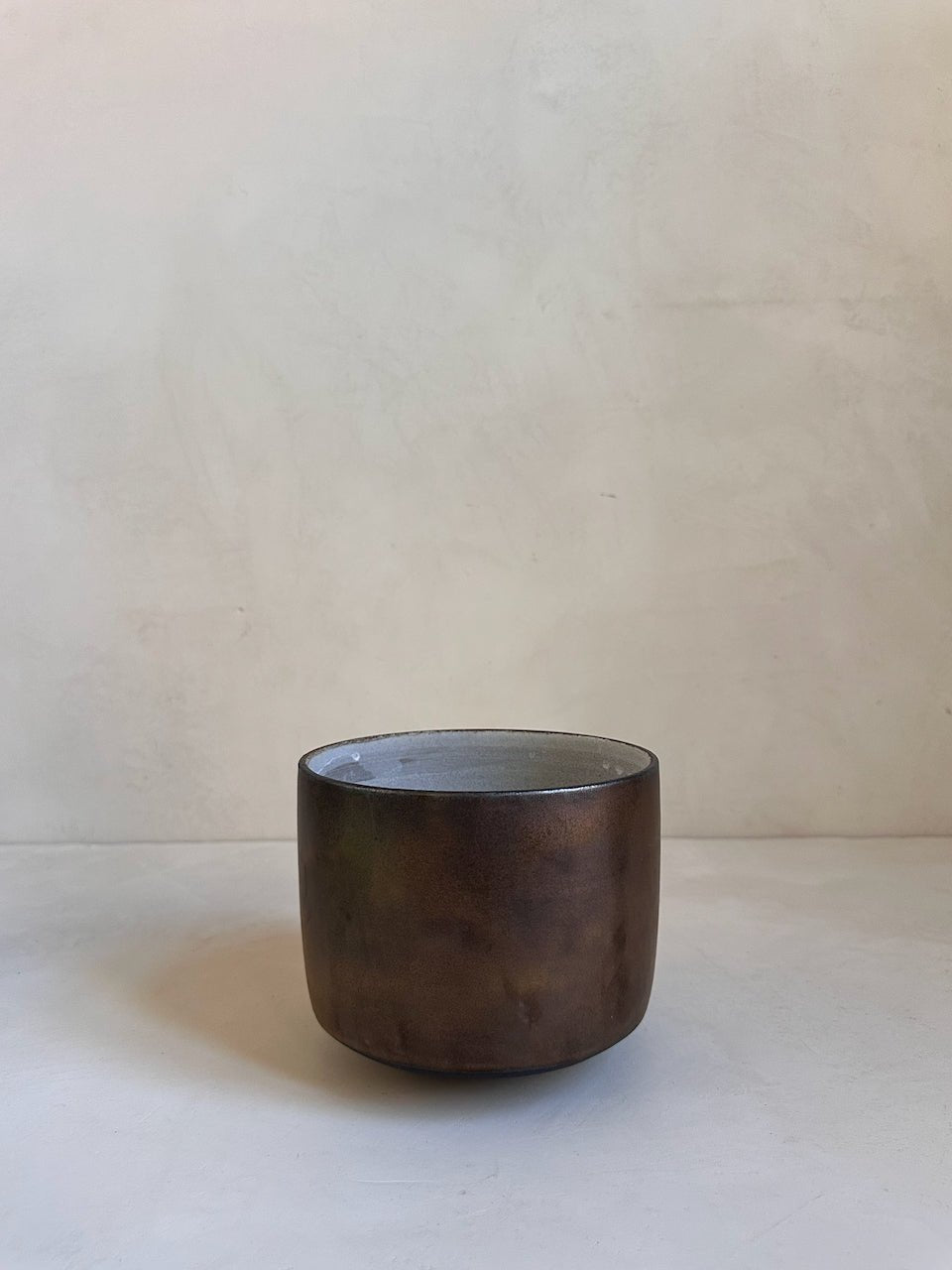 The Corner - Ceramic pot N° 23 - Ceramics