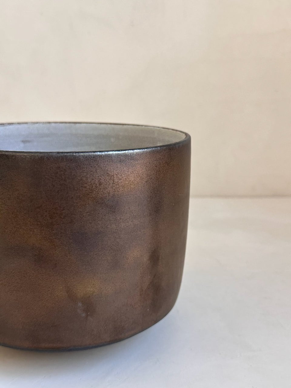 The Corner - Ceramic pot N° 23 - Ceramics