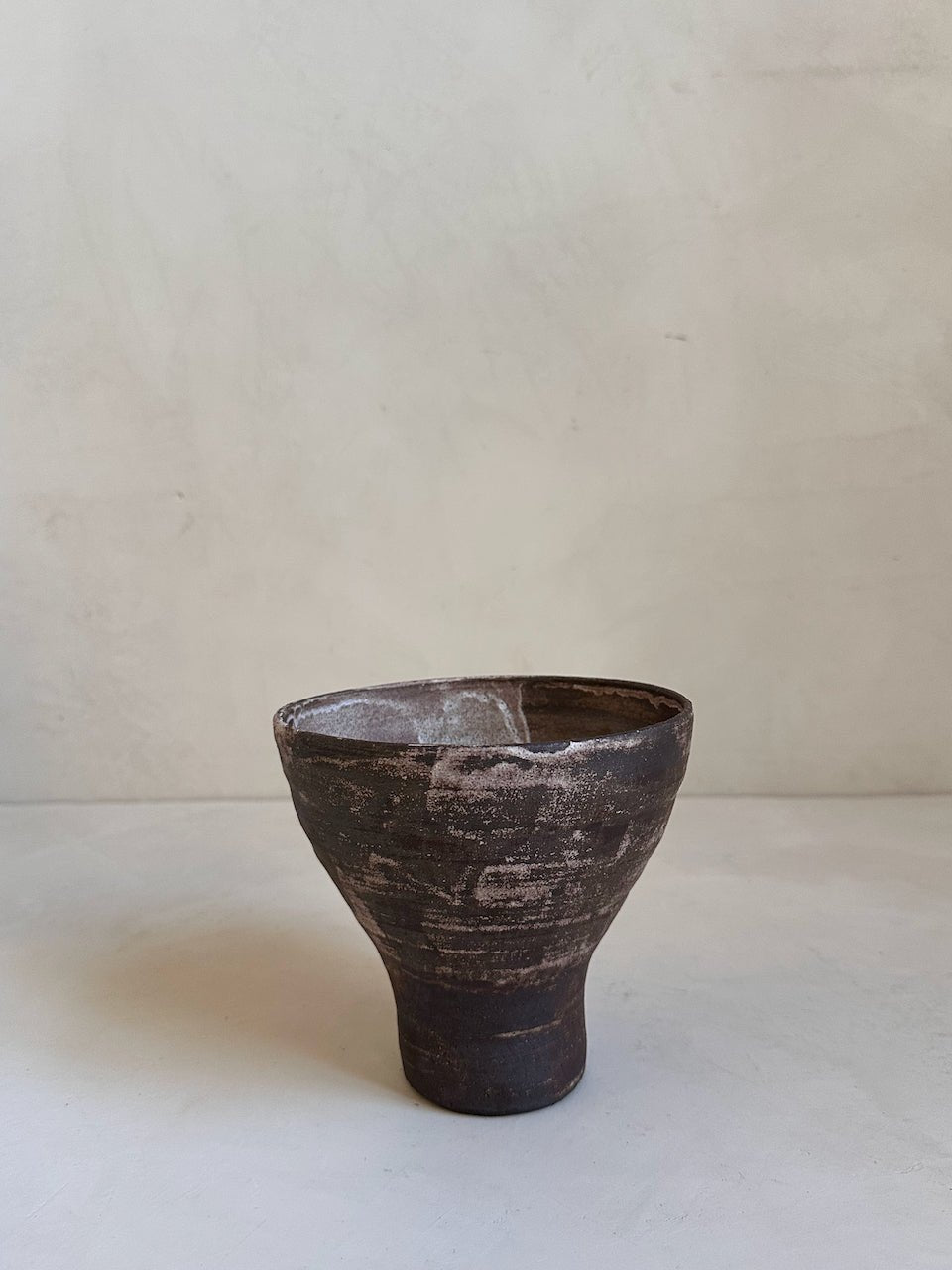 The Corner - Ceramic pot N°24 - Ceramics