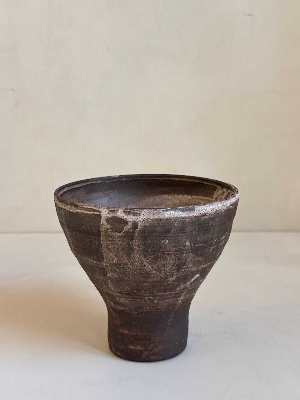 The Corner - Ceramic pot N°24 - Ceramics