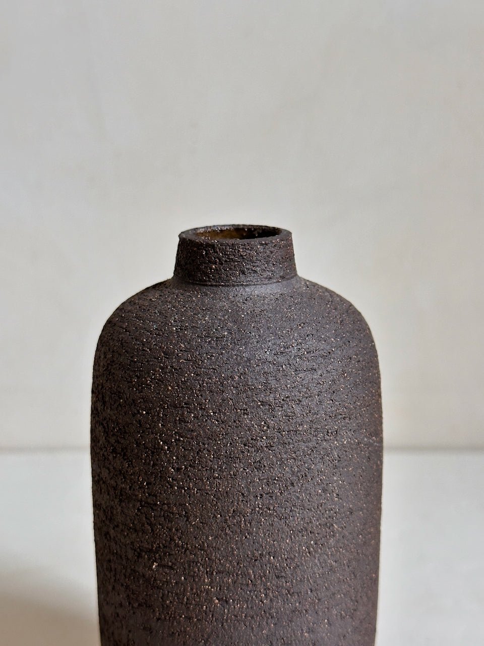 The Corner - Ceramic vase N° 101 - Ceramics