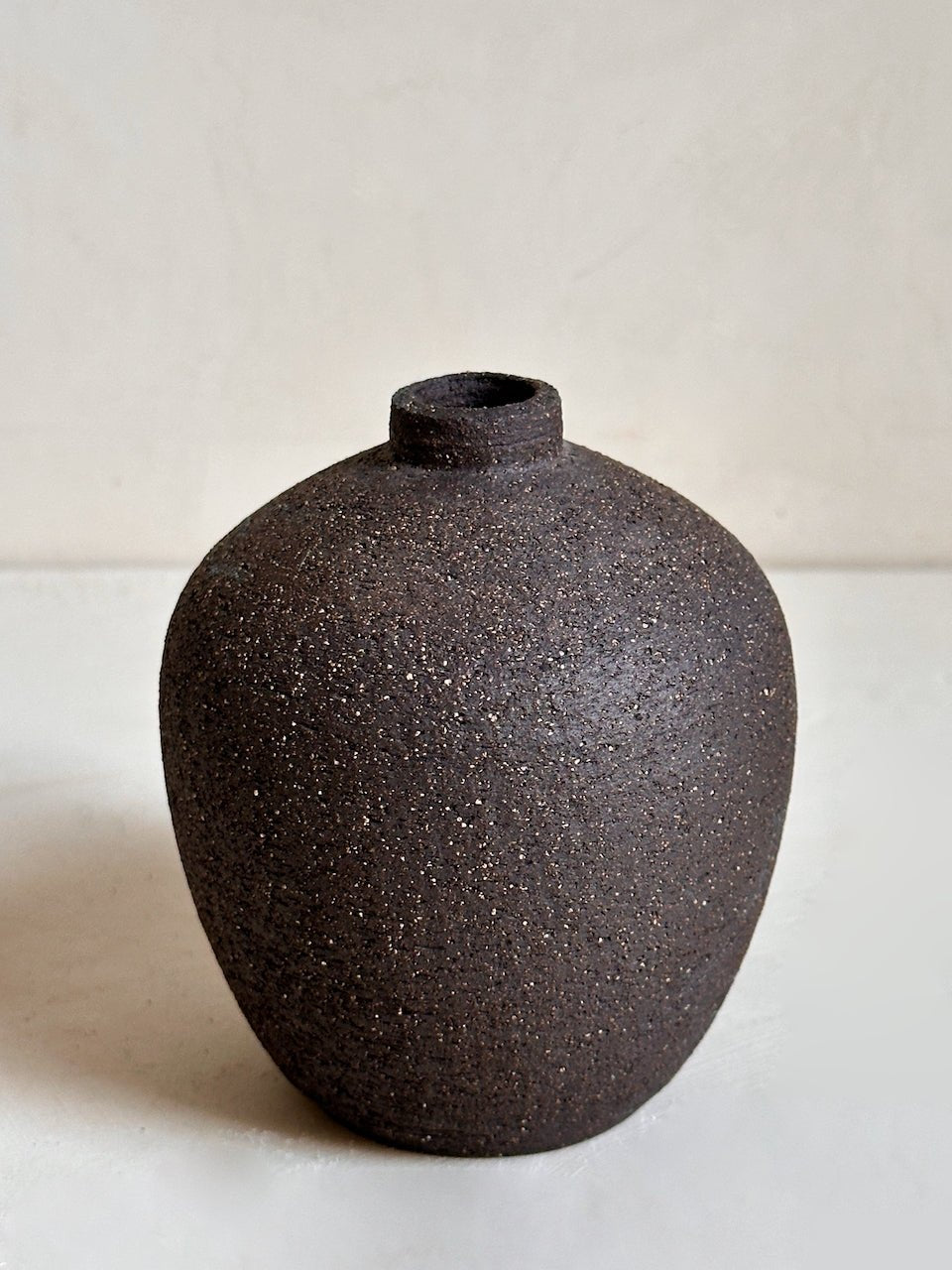The Corner - Ceramic vase N° 102 - Ceramics