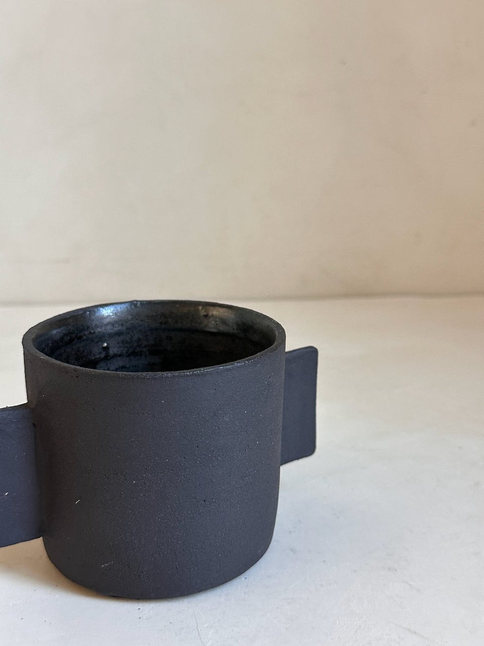 The Corner - Ceramic vase N° 55 - Ceramics