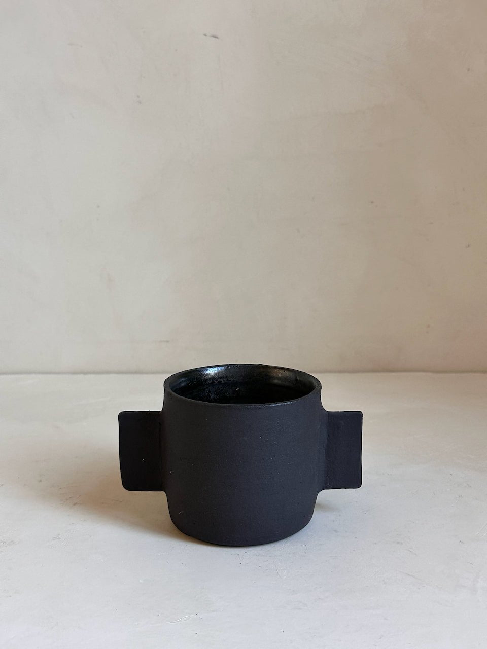 The Corner - Ceramic vase N° 55 - Ceramics