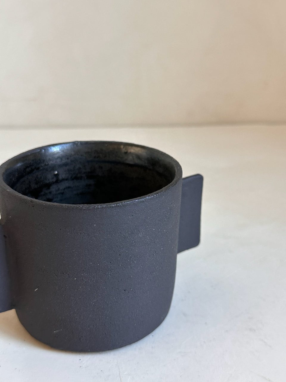 The Corner - Ceramic vase N° 55 - Ceramics