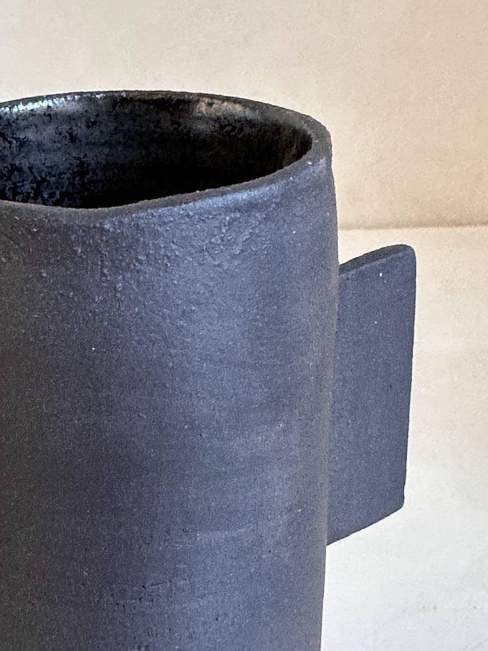 The Corner - Ceramic vase N° 59 - Ceramics