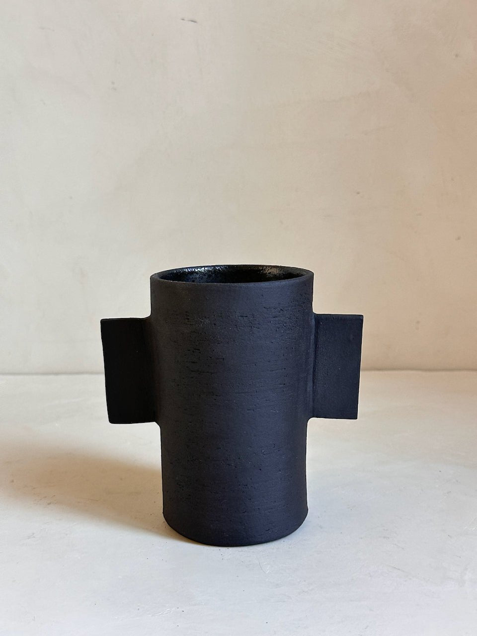 The Corner - Ceramic vase N° 60 - Ceramics