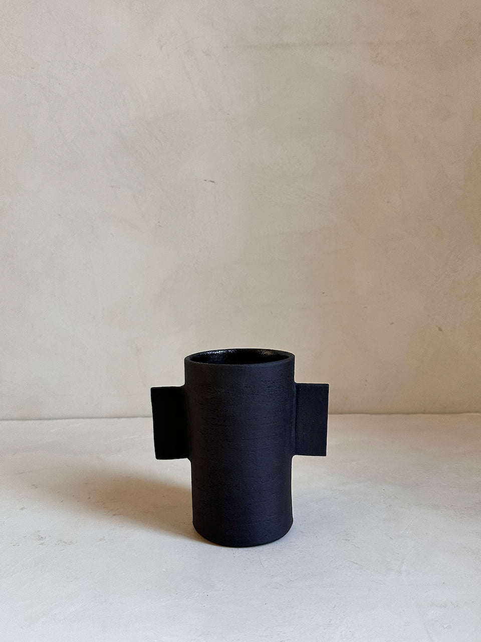 The Corner - Ceramic vase N° 60 - Ceramics