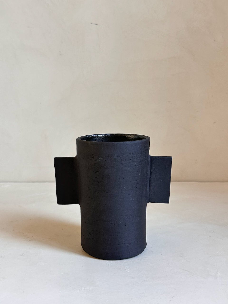 The Corner - Ceramic vase N° 60 - Ceramics