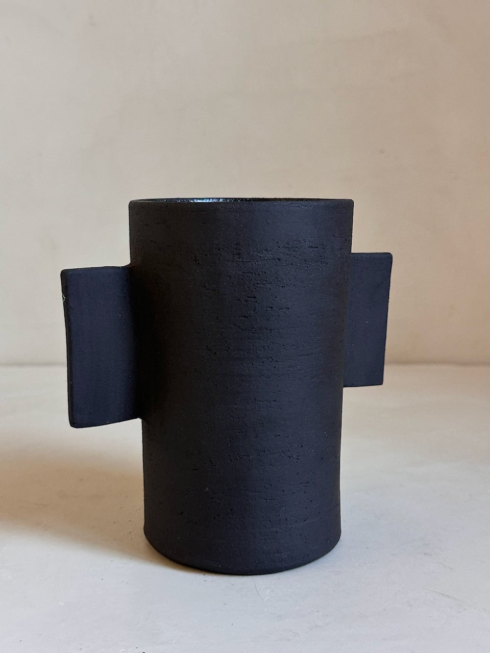 The Corner - Ceramic vase N° 60 - Ceramics