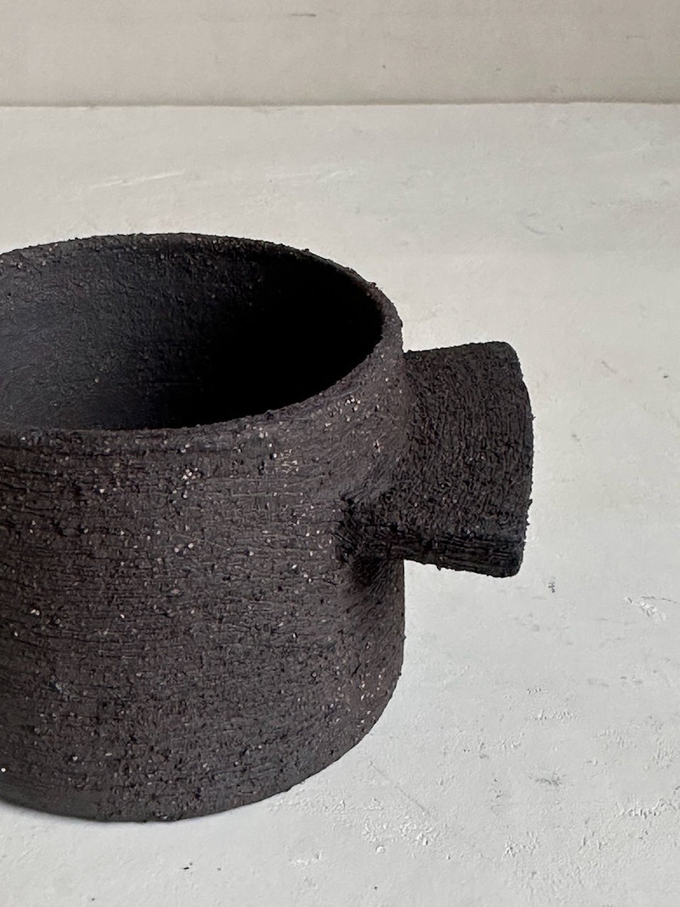 The Corner - Ceramic vase N° 79 - Ceramics