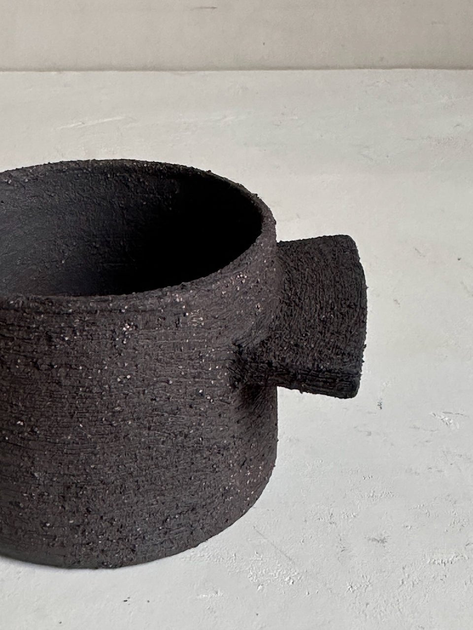 The Corner - Ceramic vase N° 79 - Ceramics