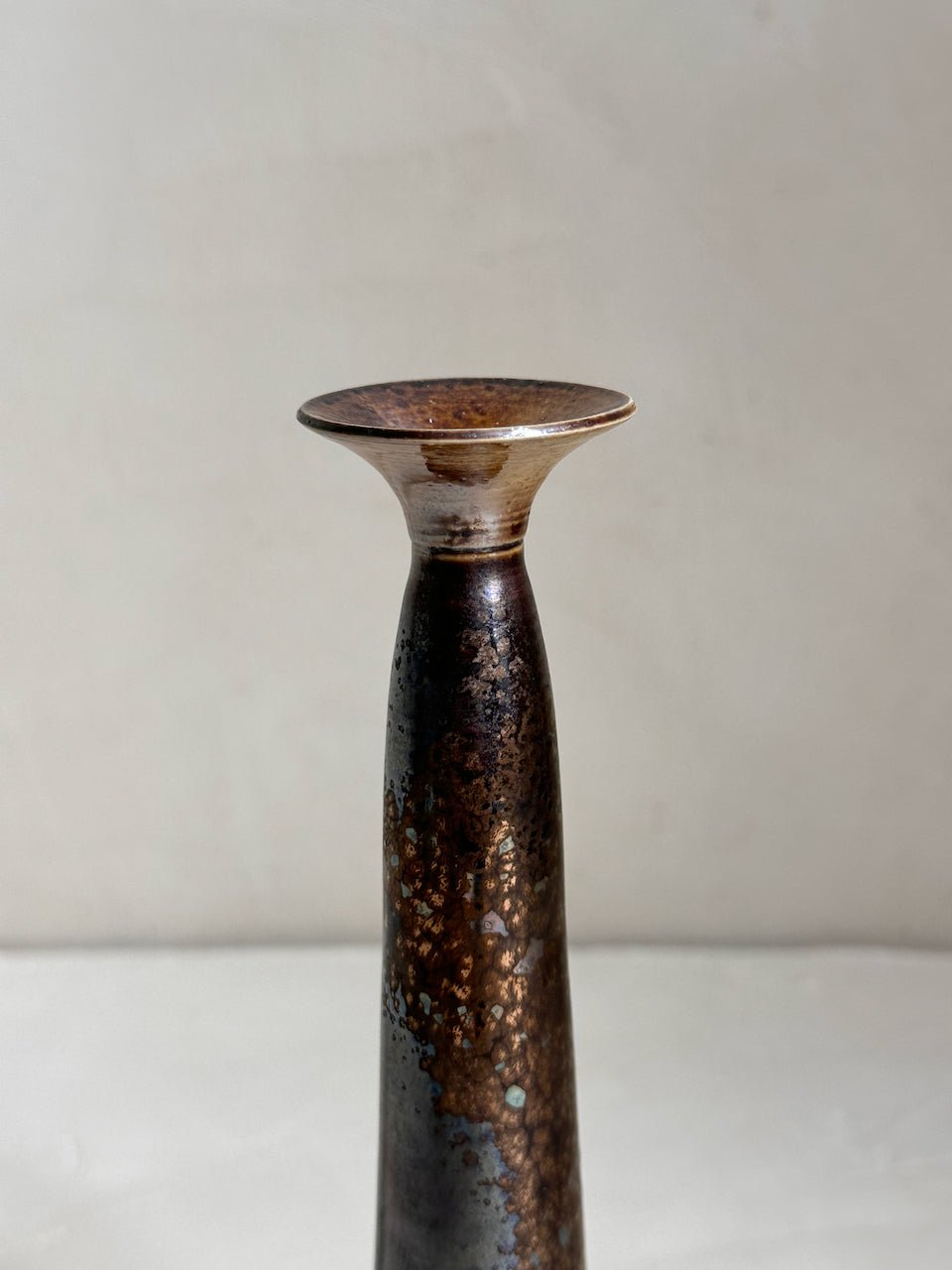 The Corner - Ceramic vase N° 81 - Ceramics