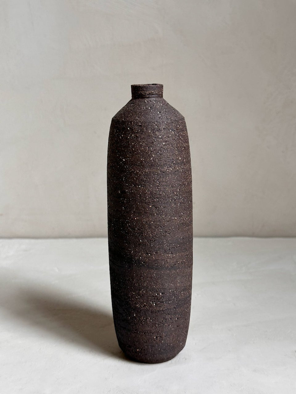 The Corner - Ceramic vase N° 83 - Ceramics