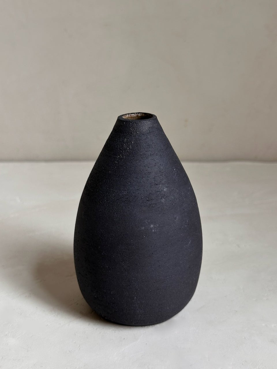 The Corner - Ceramic vase N° 84 - Ceramics