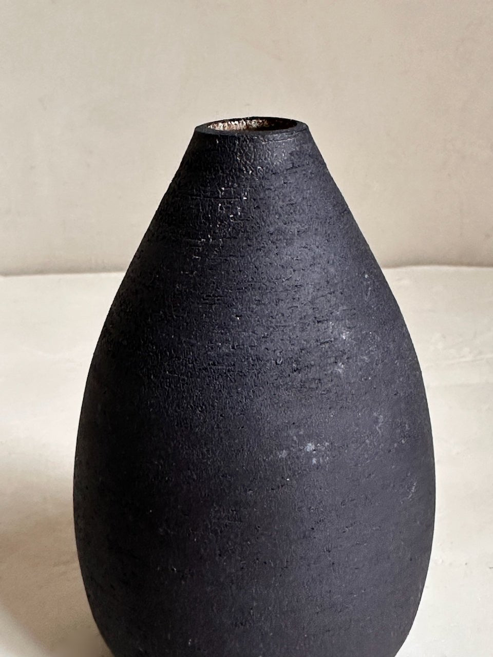 The Corner - Ceramic vase N° 84 - Ceramics