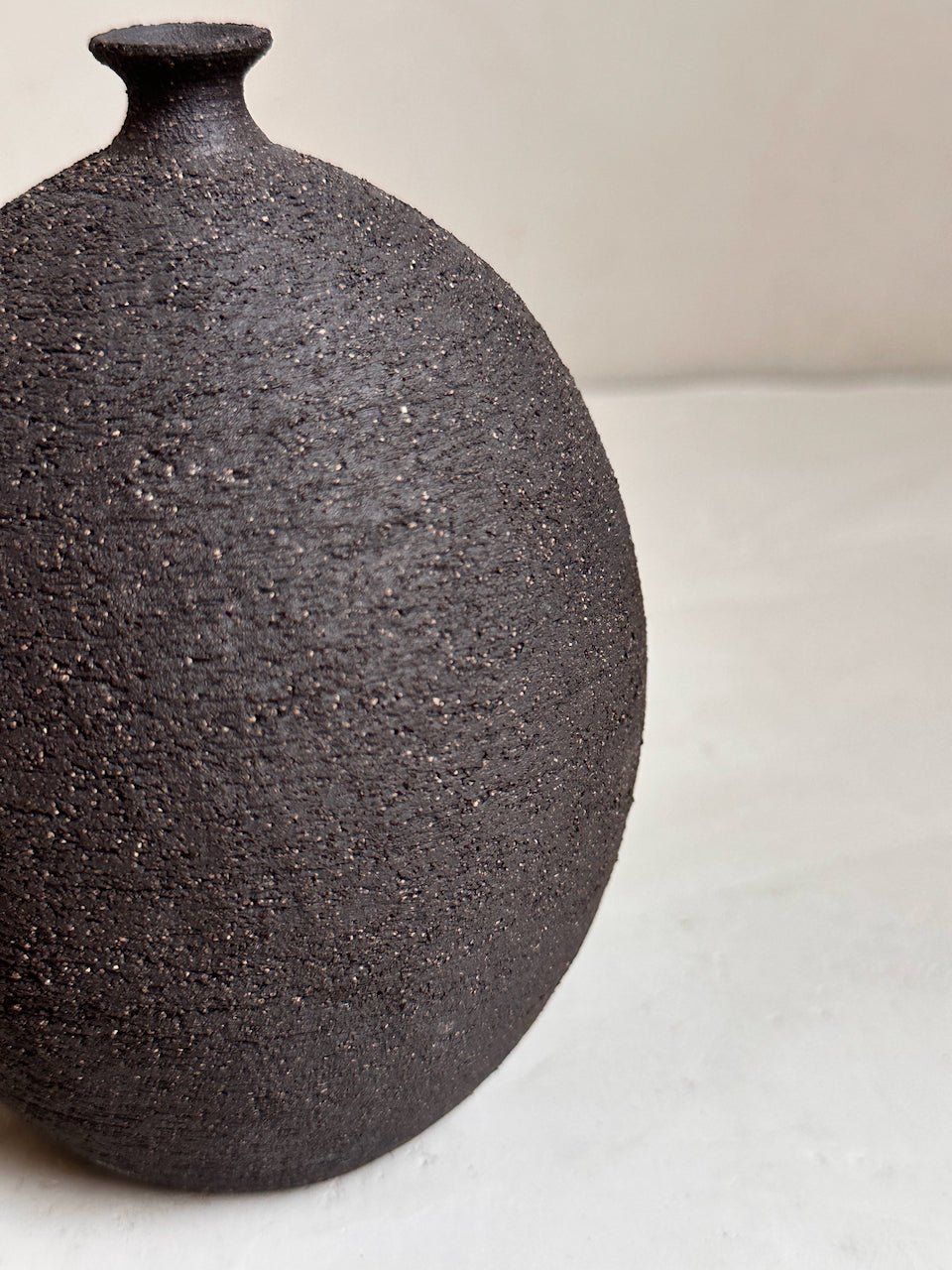 The Corner - Ceramic vase N° 88 - Ceramics