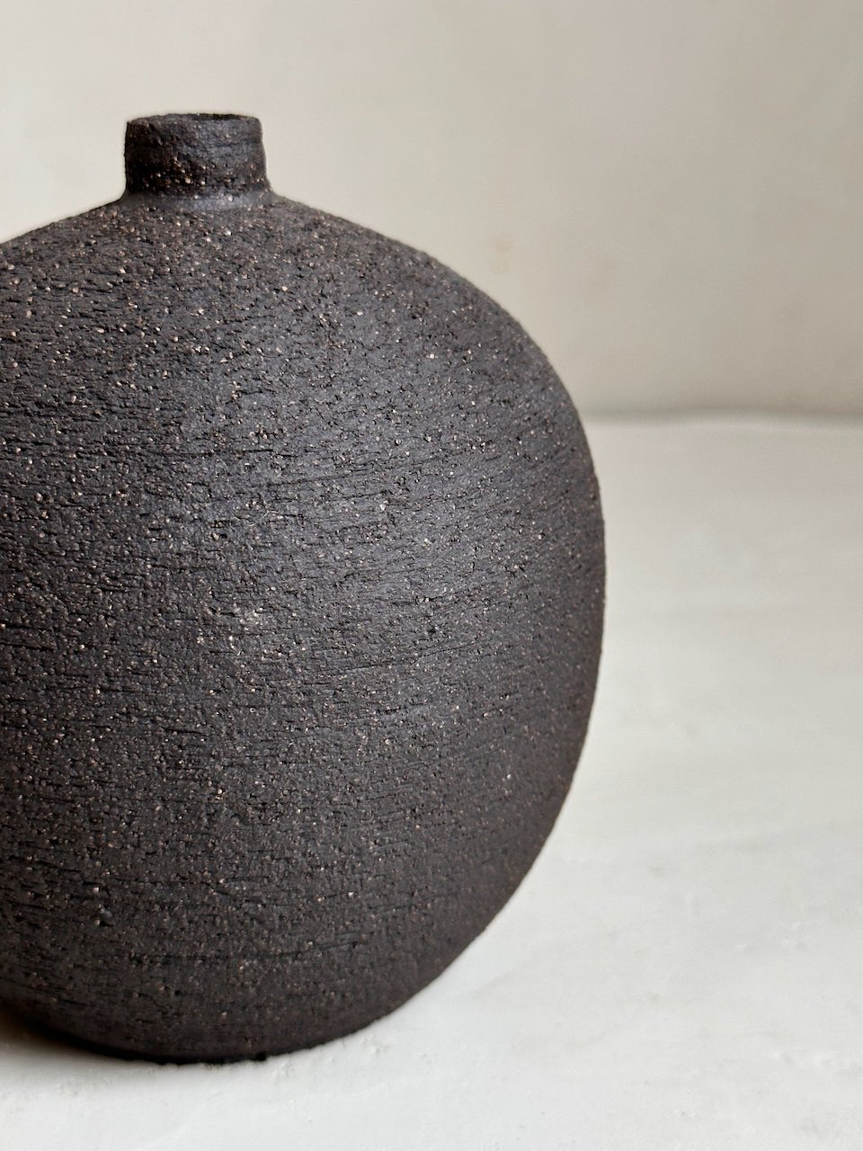 The Corner - Ceramic vase N° 89 - Ceramics