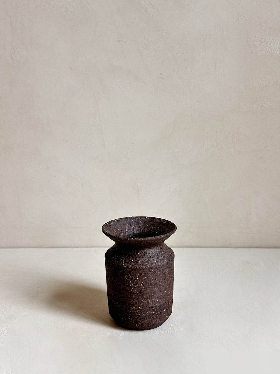The Corner - Ceramic vase N° 99 - Ceramics