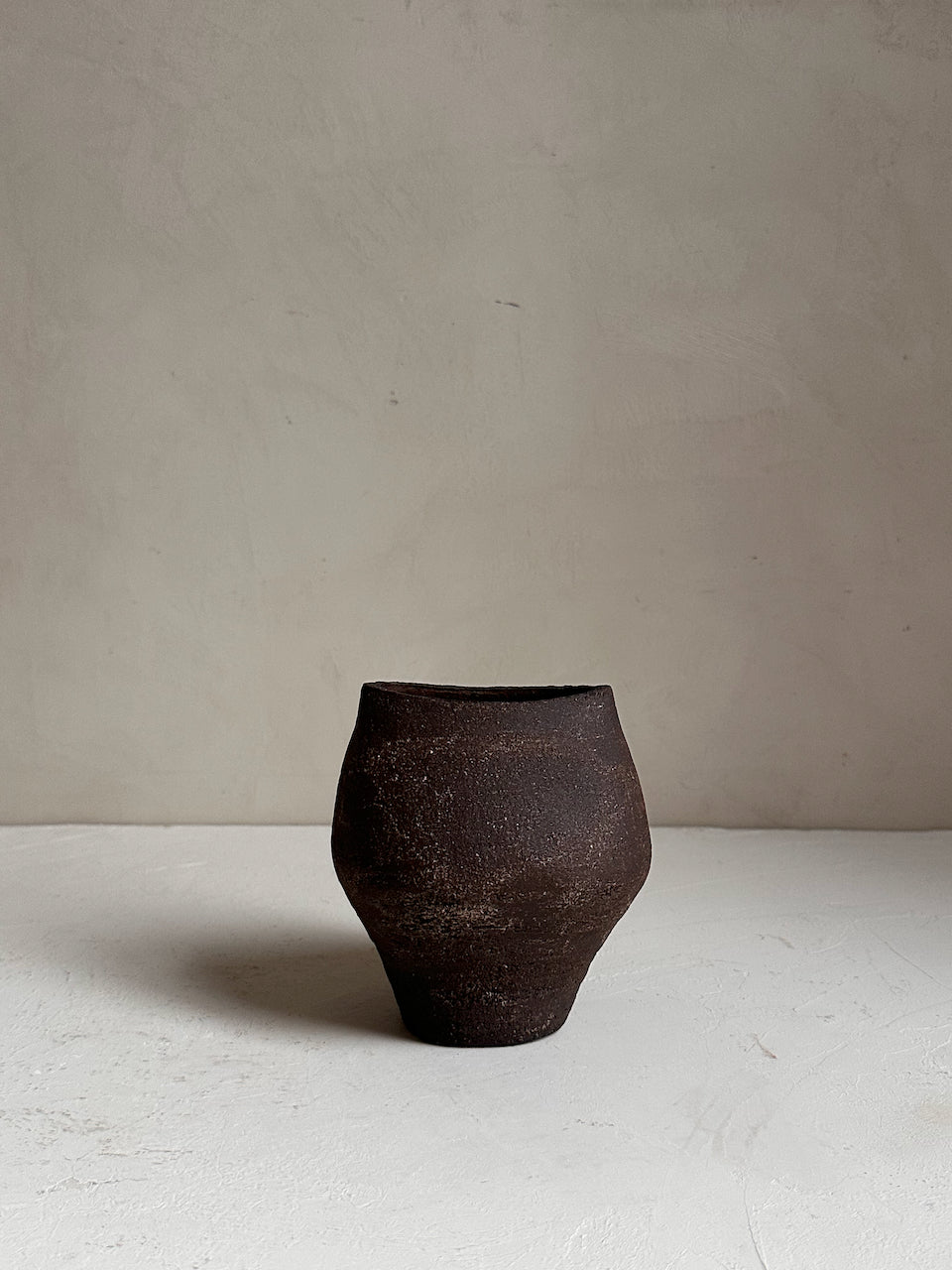 The Corner - Ceramic vase N° 42 - Ceramics